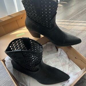 Coconuts by Matisse, 9.5, Emily Western Boot in Black